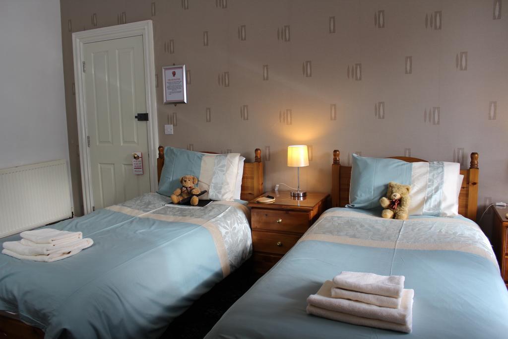 The Middleham Bed & Breakfast Whitby Exterior photo