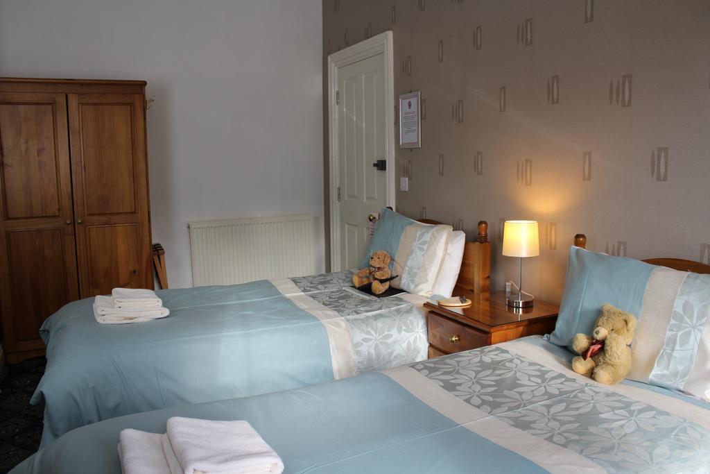 The Middleham Bed & Breakfast Whitby Exterior photo